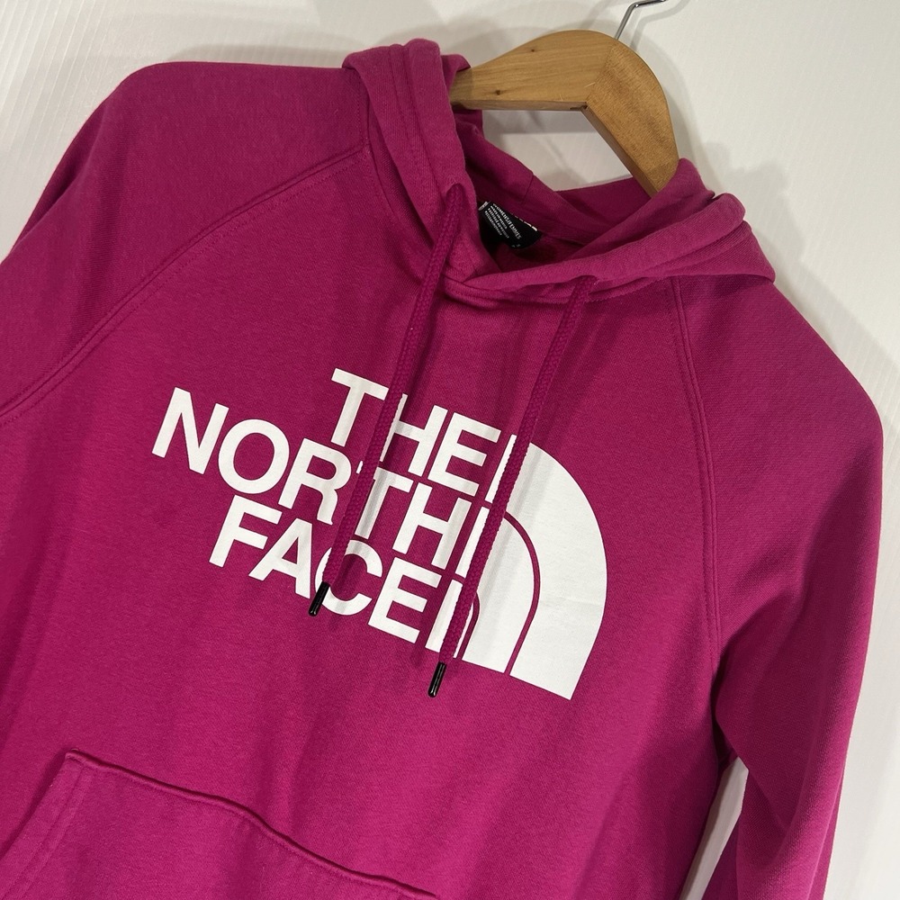 The North Face Half Dome Pullover Hoodie Women's Size Small Logo Magenta Pink